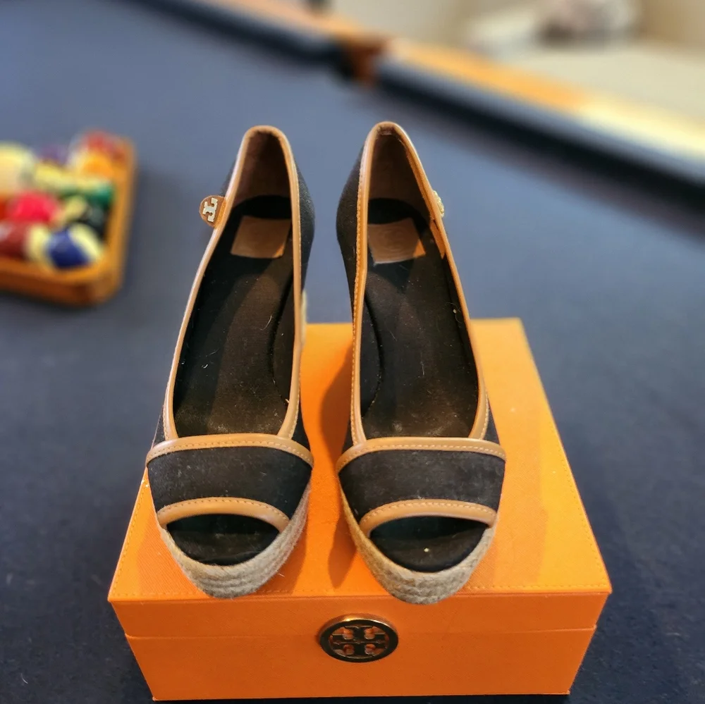 Tory Burch wedges - Picture 2 of 5